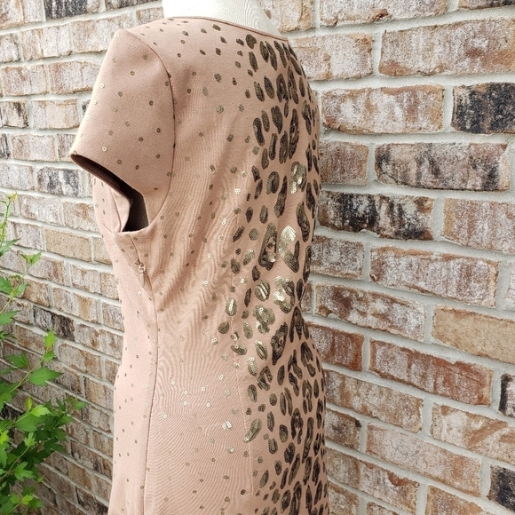 BCBGMAXAZRIA Cap sleeves Sequin Fitted Dress M - Picture 7 of 7